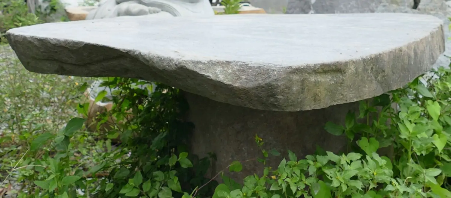  Product image 2 of the product “Natural stone table about 160x105x70 made from riverstone. ”